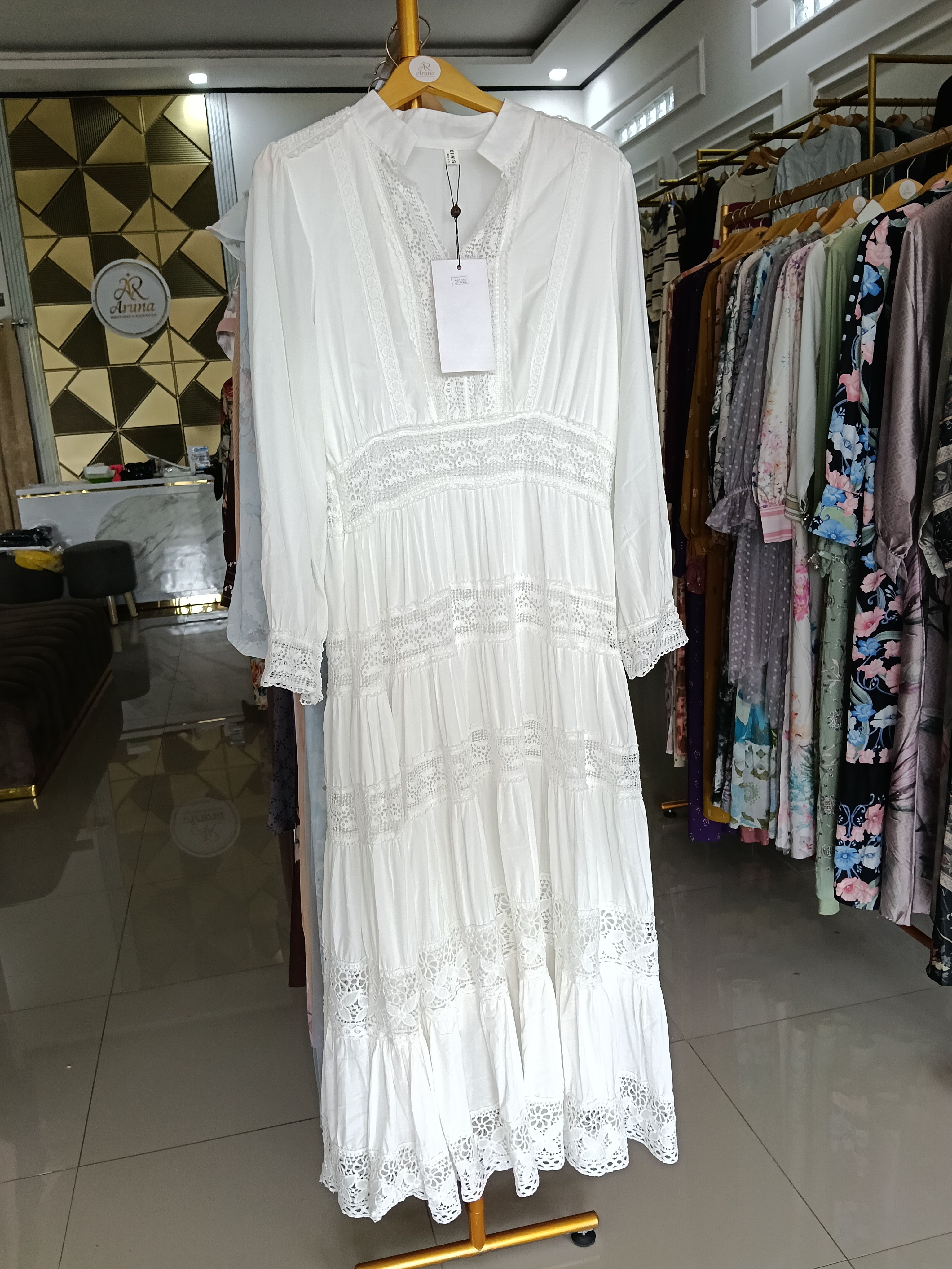 Dress renda umpak